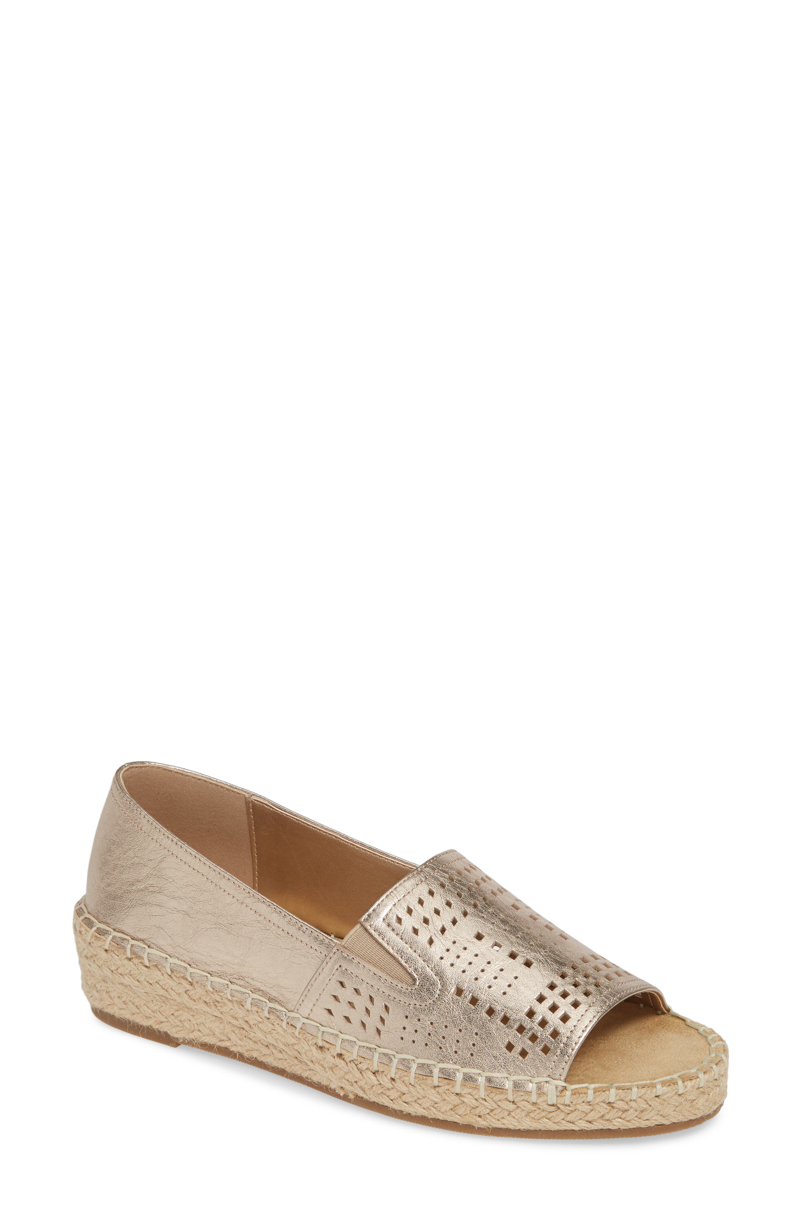 Bella Vita Cora Open Toe Slip-On, Metallic