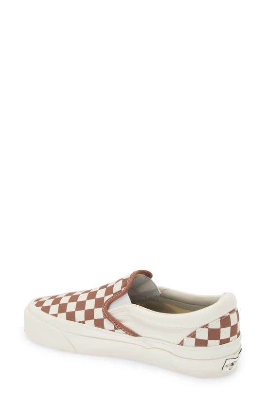 Shop Vans Reissue 98 Slip-on Sneaker In Lx Checkerboard Coffee
