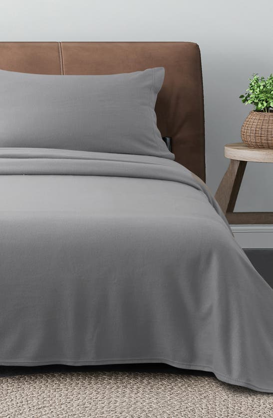 Woven & Weft Super Soft Extra Plush Fleece Sheet Set In Paloma Grey