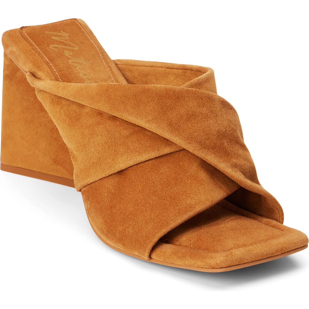 Matisse Dawson Sandal In Brown