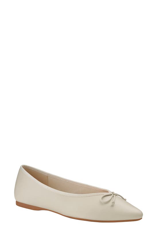 Birdies Goldfinch Pointed Toe Flat In Ecru Leather