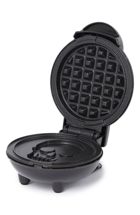 Skull Mini Waffle Maker