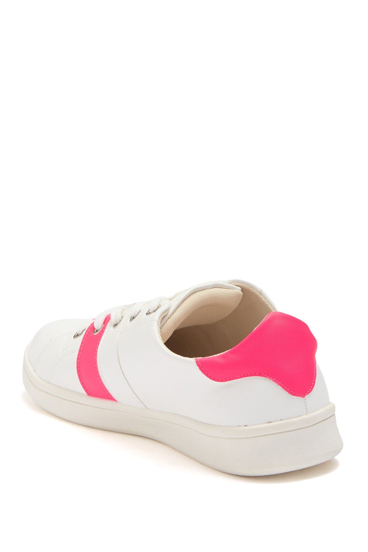 chase and chloe sneakers