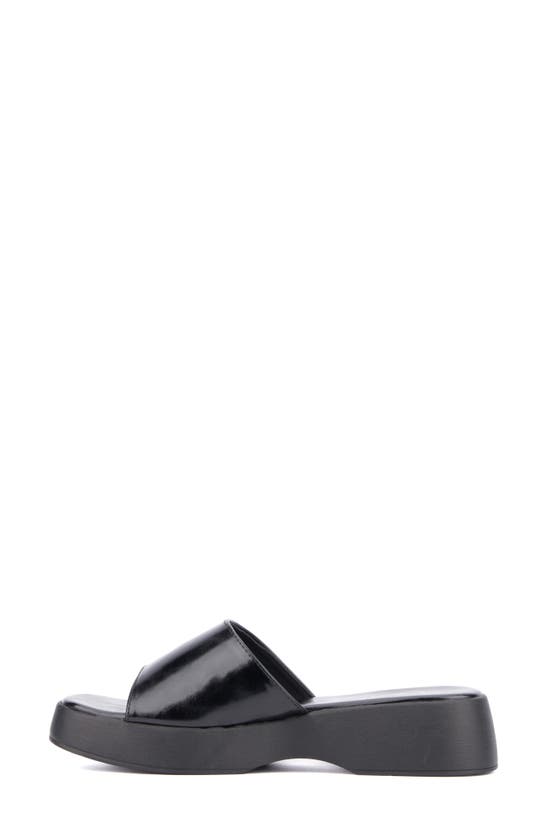 Olivia Miller Ambition Slide Sandal In Black