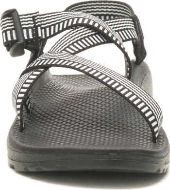 Nordstrom chacos 2025