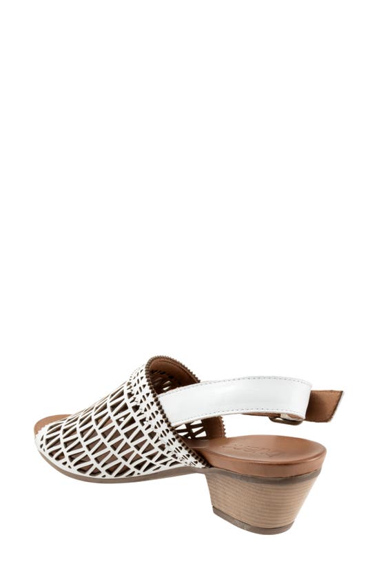 Shop Bueno Lia Slingback Sandal In White