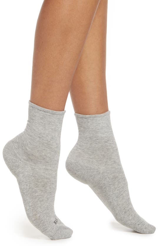 Hue Sporty Shortie Sneaker Socks In Lt Char Heather