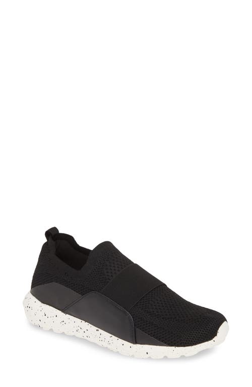 bernie mev. Asako Slip-On Sneaker in Black Fabric
