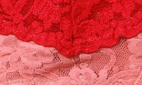 Hanky Panky Signature Lace Low Rise Thong In Himalyan Pink/showgirl Red