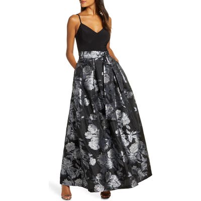 Eliza J Jacquard Ballgown, Black