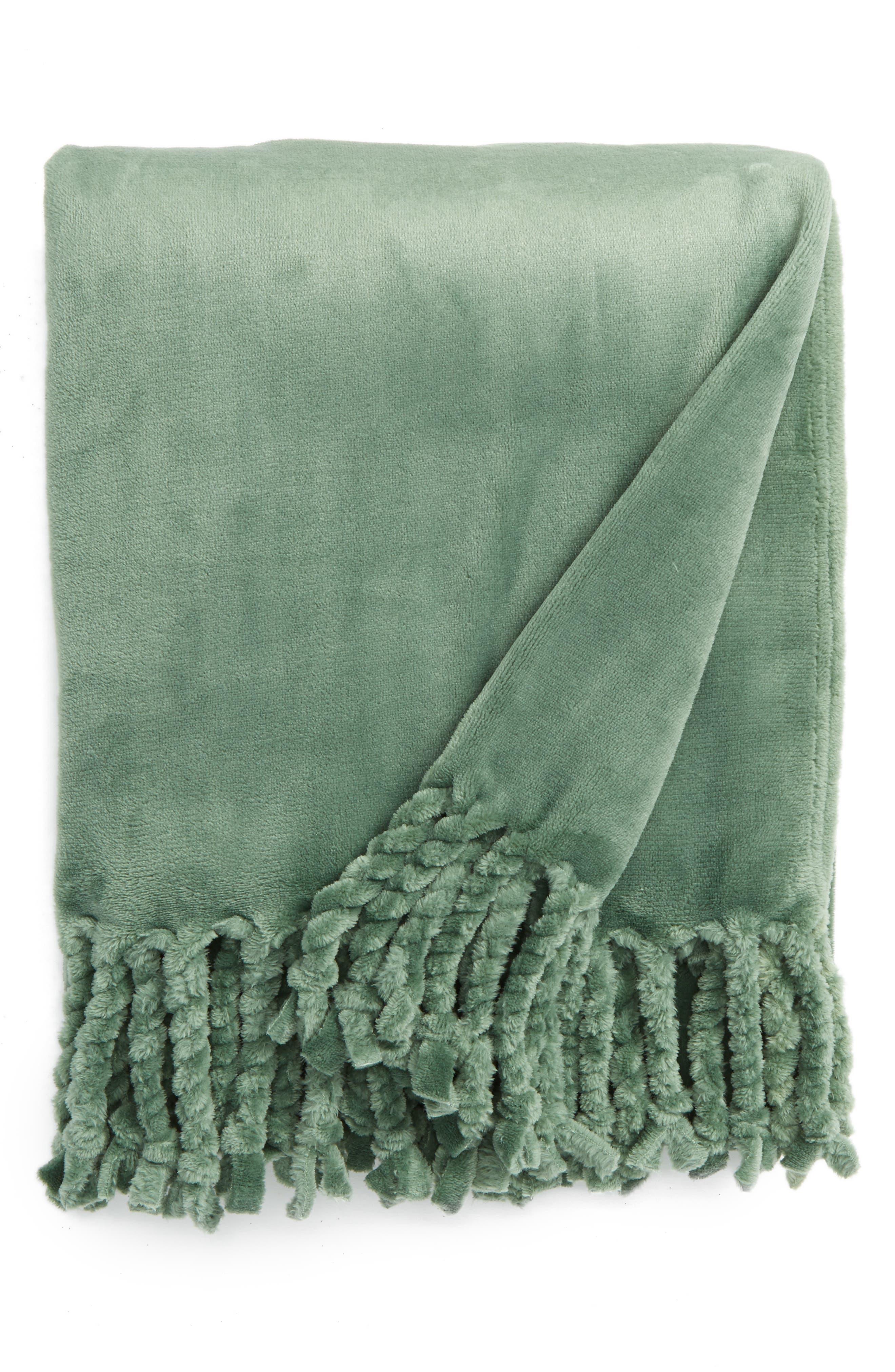 Nordstrom Bliss Plush Throw 50" x 60" Nordstrom Rack