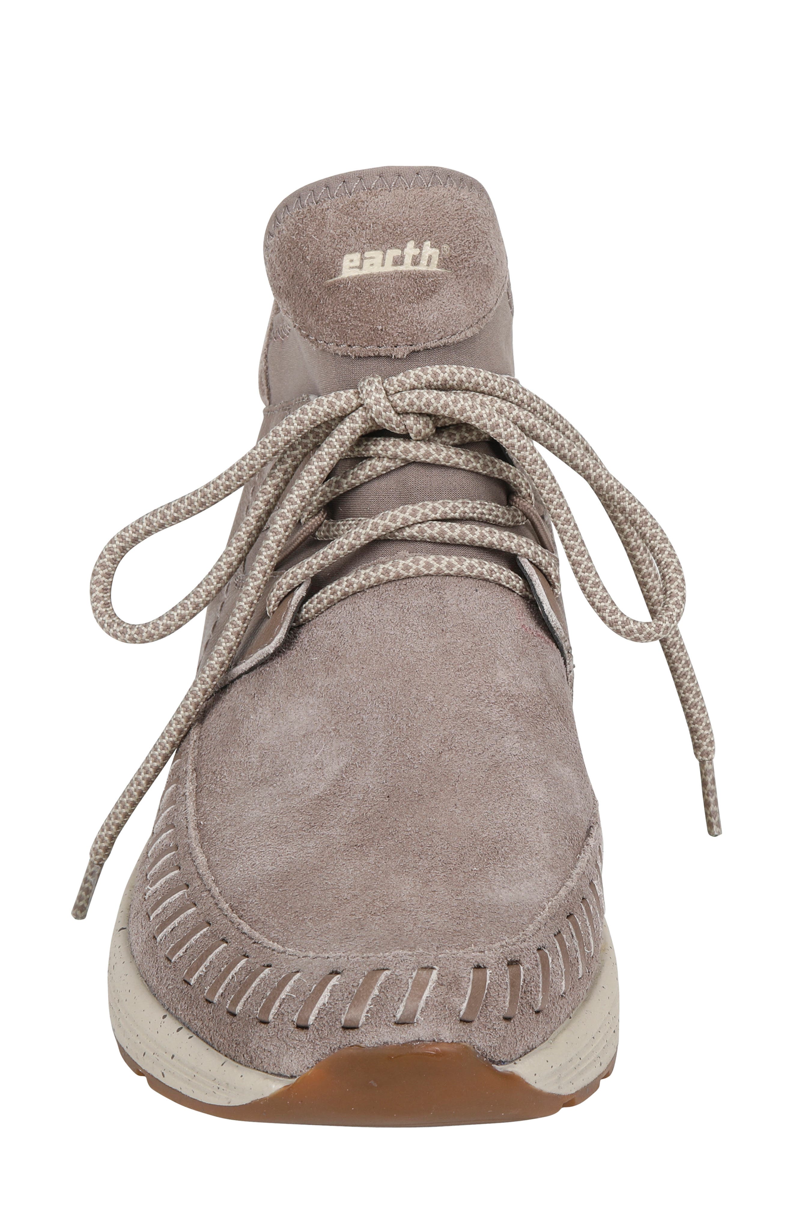 earth jaunt sneakers