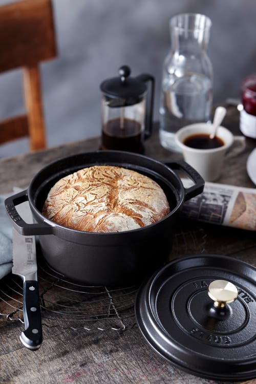 Staub 4-quart Enameled Cast Iron Dutch Oven In Matte Black