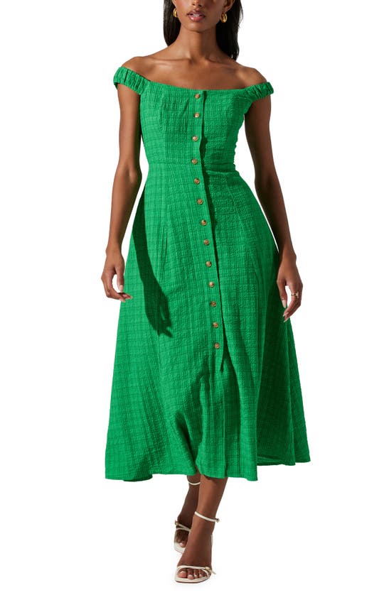 Astr Harlyn Off The Shoulder Textured Midi Dress In Kelly Green