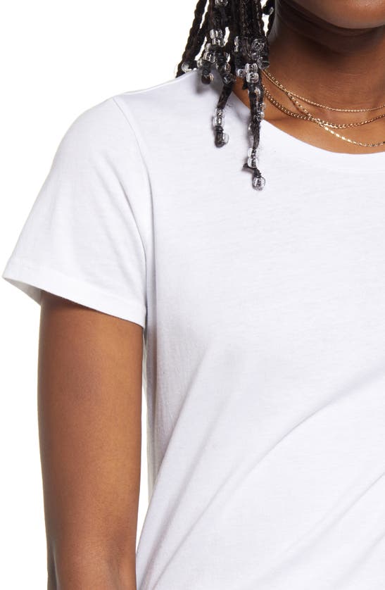 BP. CREWNECK T-SHIRT