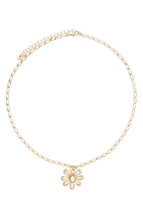 Carol Flower Pendant Necklace in Gold