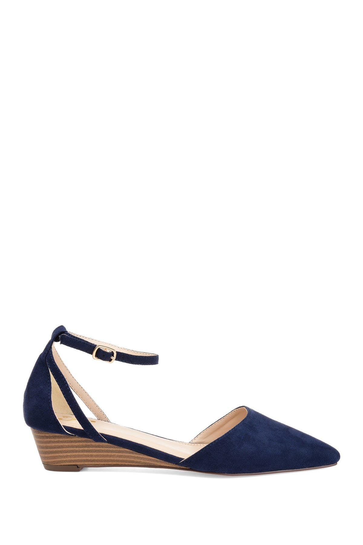 journee collection arkie wedge pump