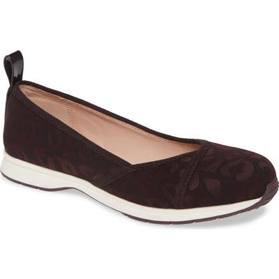 Taryn Rose Bobbi Flat- Brown