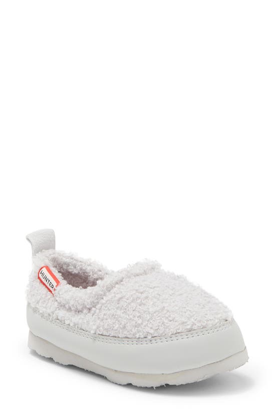 Hunter Water Resistant Fleece Slipper In Frosted Grey