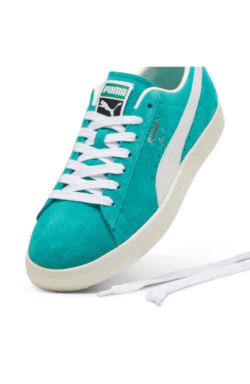 Puma Clyde Og Sneaker In Spectra Green-ivory-white