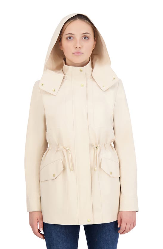 Cole Haan Short Rain Jacket In Eggshell