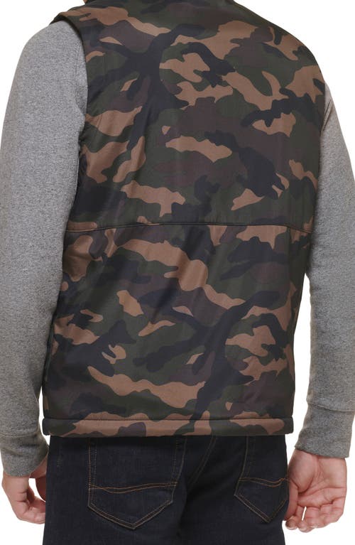 Tommy Hilfiger Water Resistant Faux Shearling Lined Quilted Vest In Camouflage