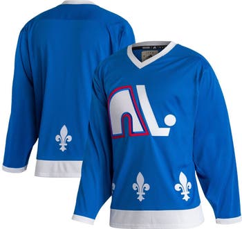 St Louis Blues Nhl Sport Teams Yeezy Boost 350 V2 Tshirt - Customization  Trend in 2023