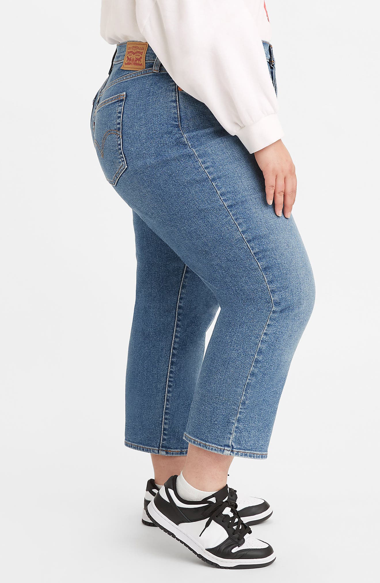 wedge levis