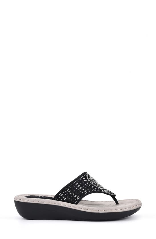 Cliffs By White Mountain Cienna Thong Comfort Sandal In Black Fabric