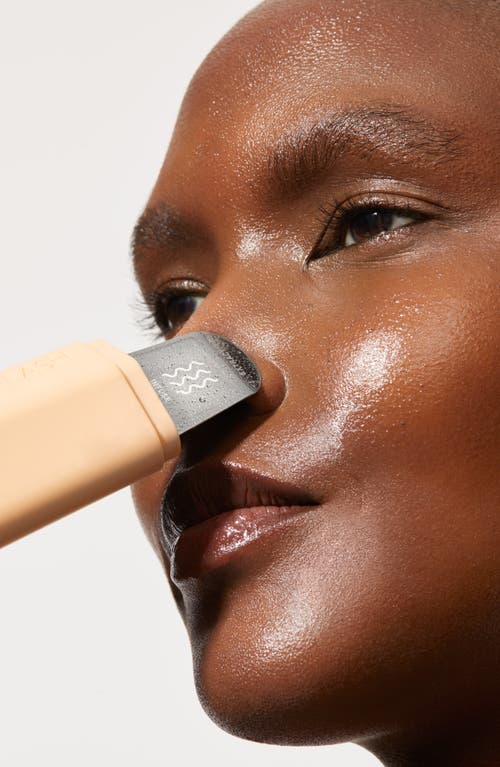 Dermaflash Dermapore+ Ultrasonic Pore Extractor + Skincare Infuser In Peach Fuzz