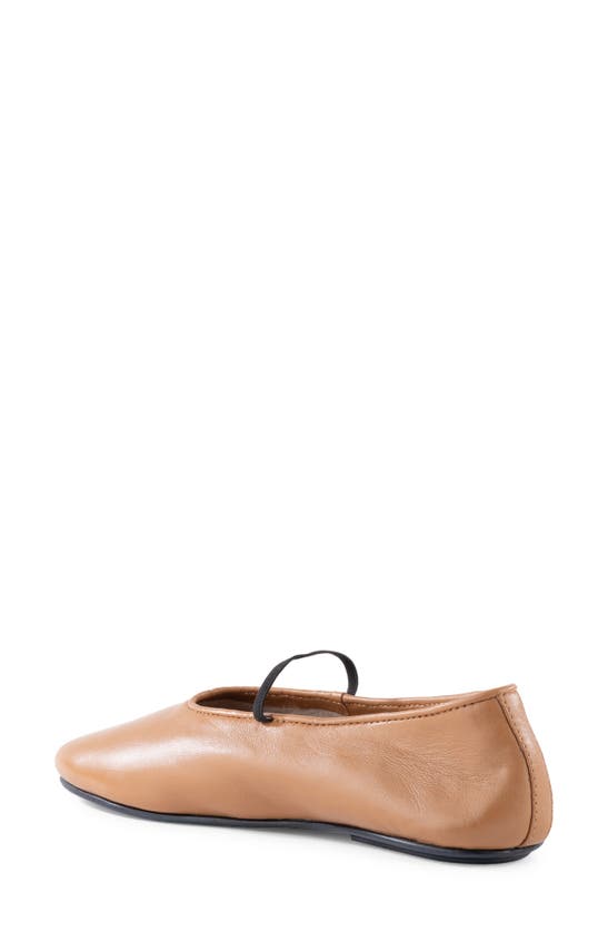 Seychelles Neon Moon Womens Solid Leather Ballet Flats In Tan