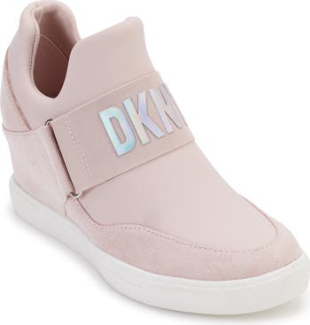 Women's cece hidden wedge top casual