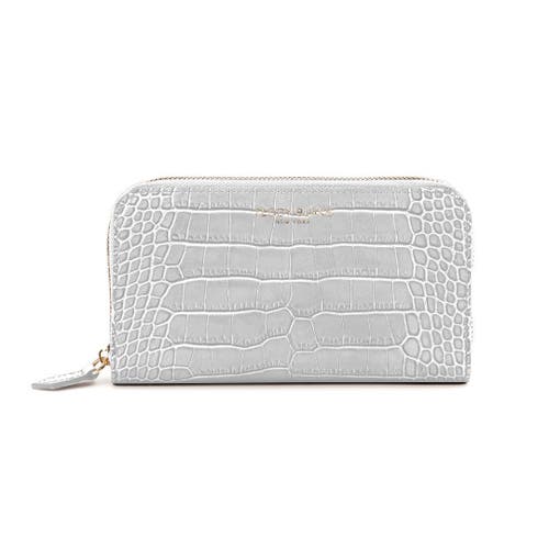 Shop Teddy Blake Zipwallet Croco In White