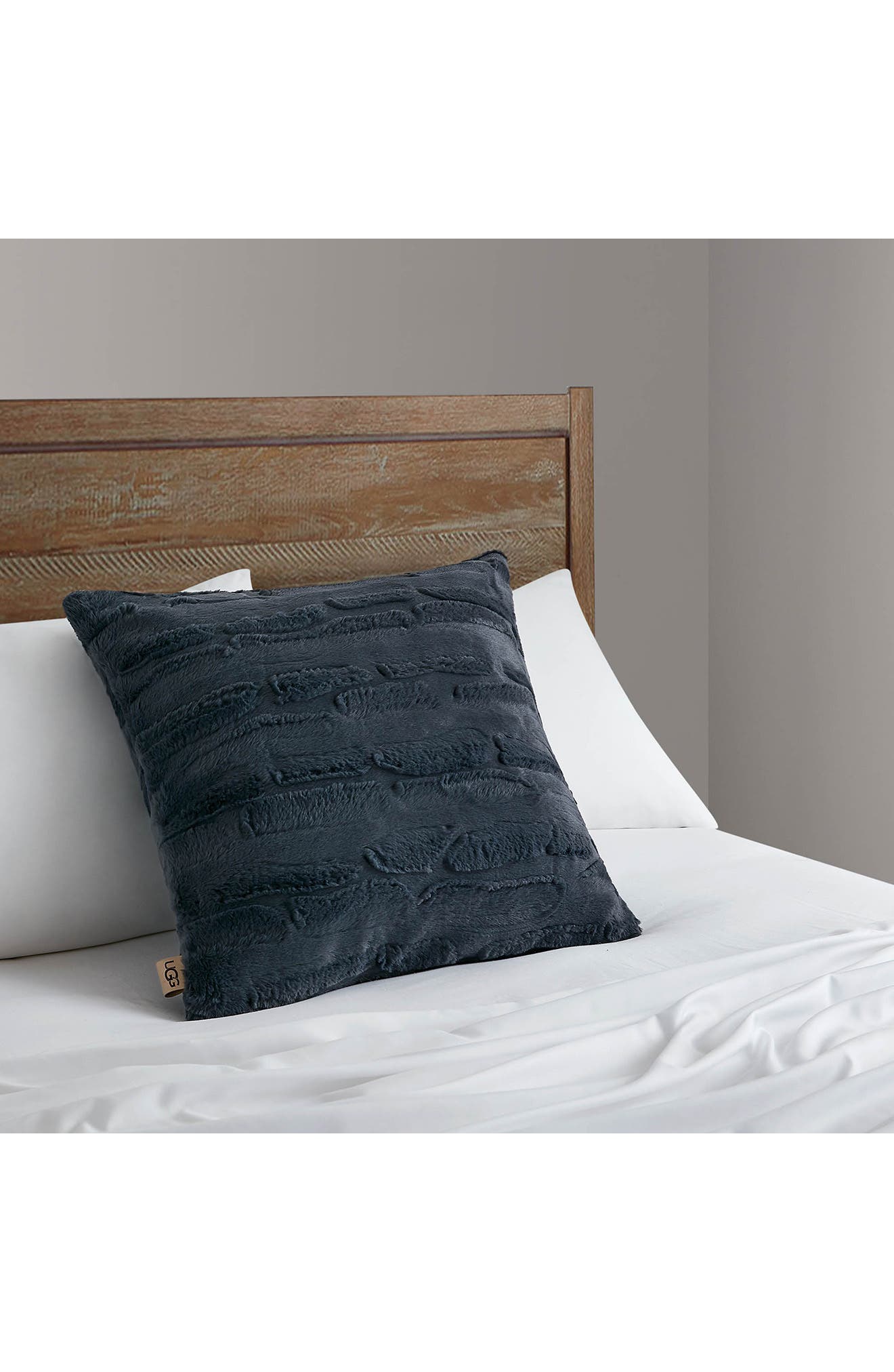 nordstrom rack throw pillows