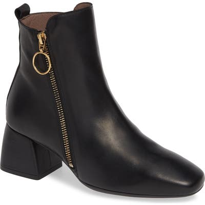 Wonders Block Heel Bootie - Black