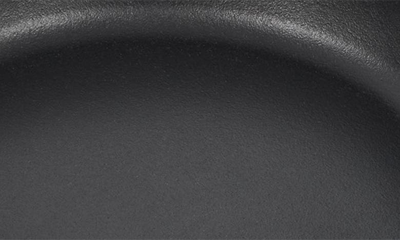 Le Creuset Alpine Cast Iron Skillet In Matte Black