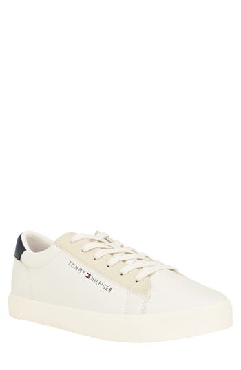 Shop Tommy Hilfiger Low Top Sneaker In Cream/beige/navy