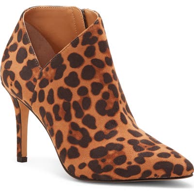 Jessica Simpson Abille Bootie, Brown