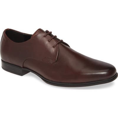 Calvin Klein Dillinger Plain Toe Derby, Brown