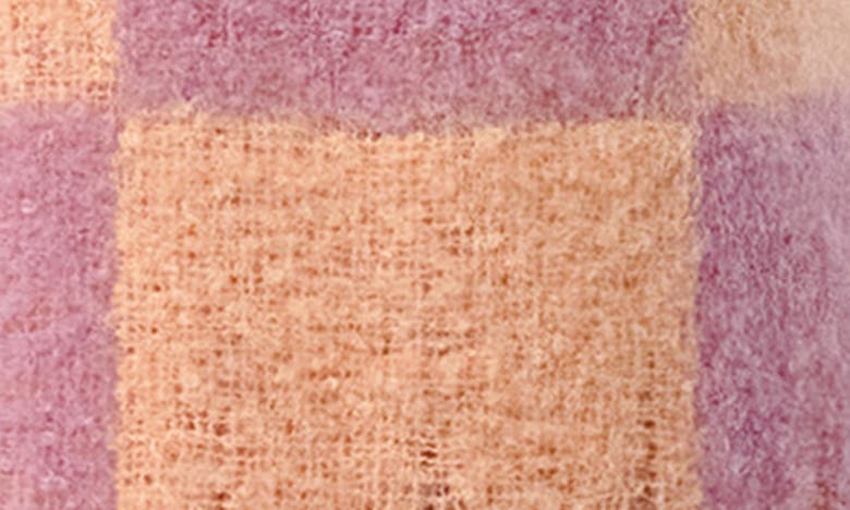 Marcus Adler Chunky Check Fringe Scarf In Peach