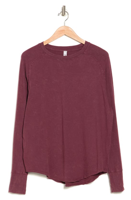 Z By Zella Vintage Washed Relaxed Long Sleeve Tee In Burgundy Royale