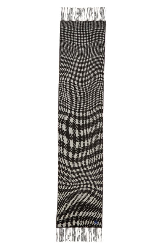 Burberry Houndstooth Cashmere Blend Scarf In Gray
