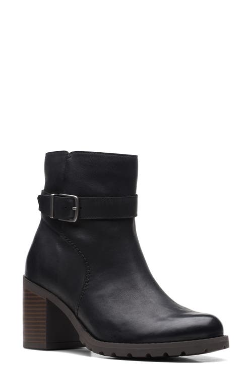 Clarks(r) Clarkwell Hall Ankle Boot in Black Leather