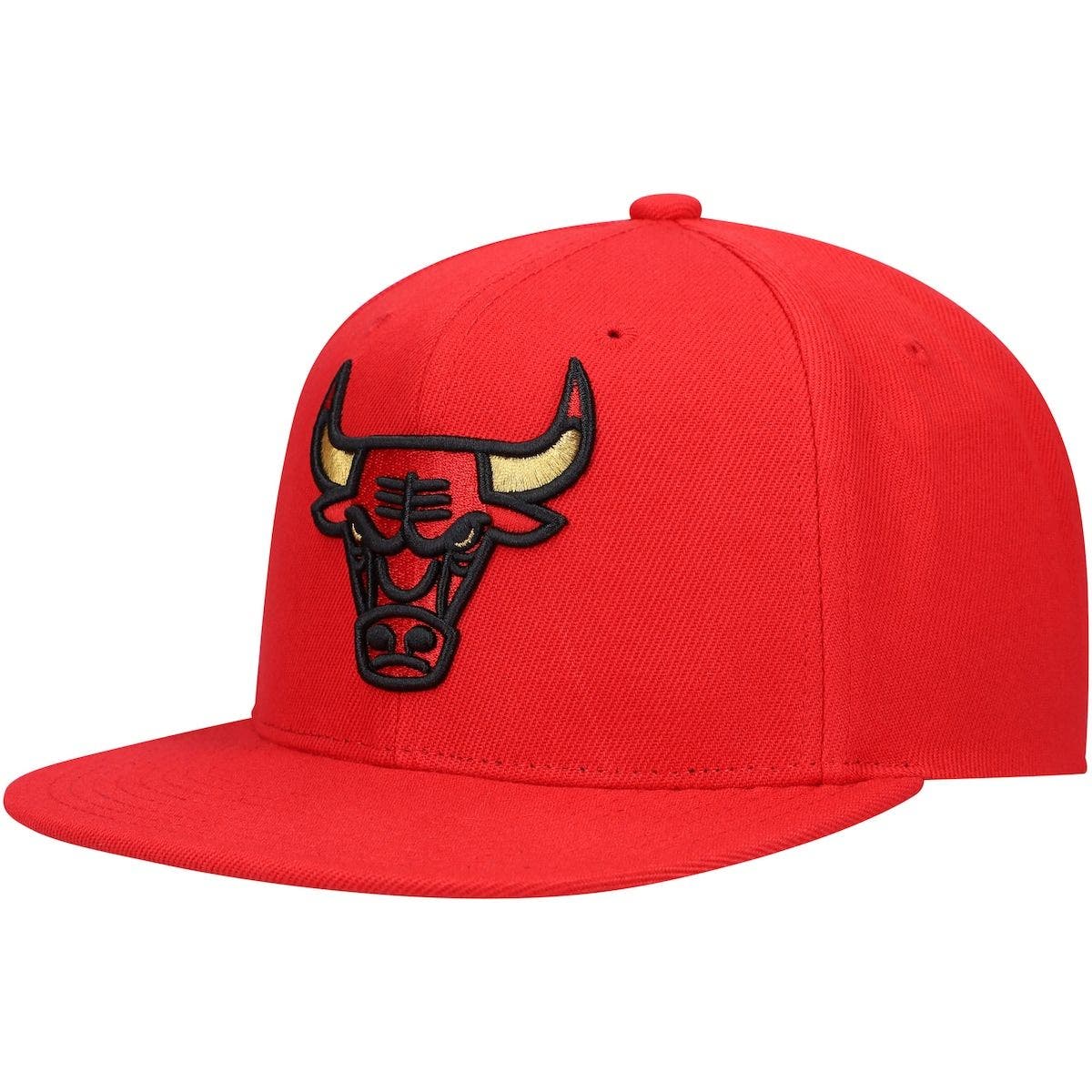 red chicago bulls snapback