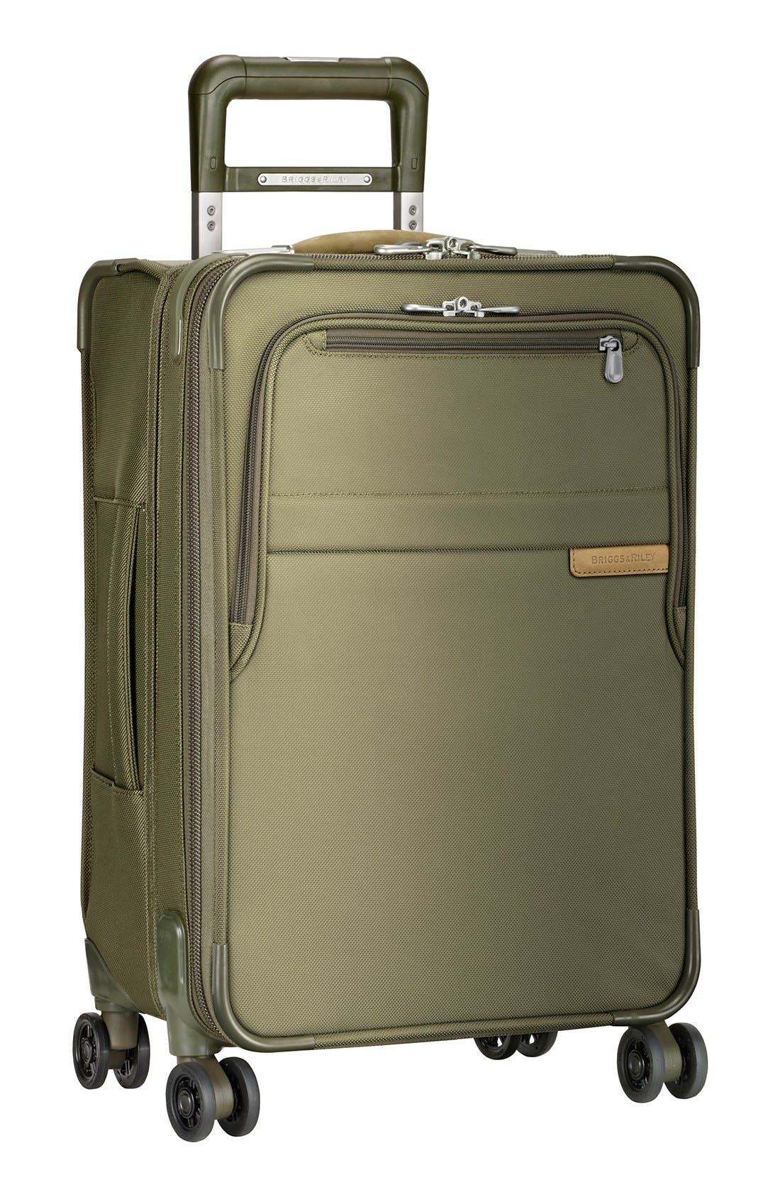 Briggs & Riley Baseline Domestic 22Inch Expandable Rolling CarryOn
