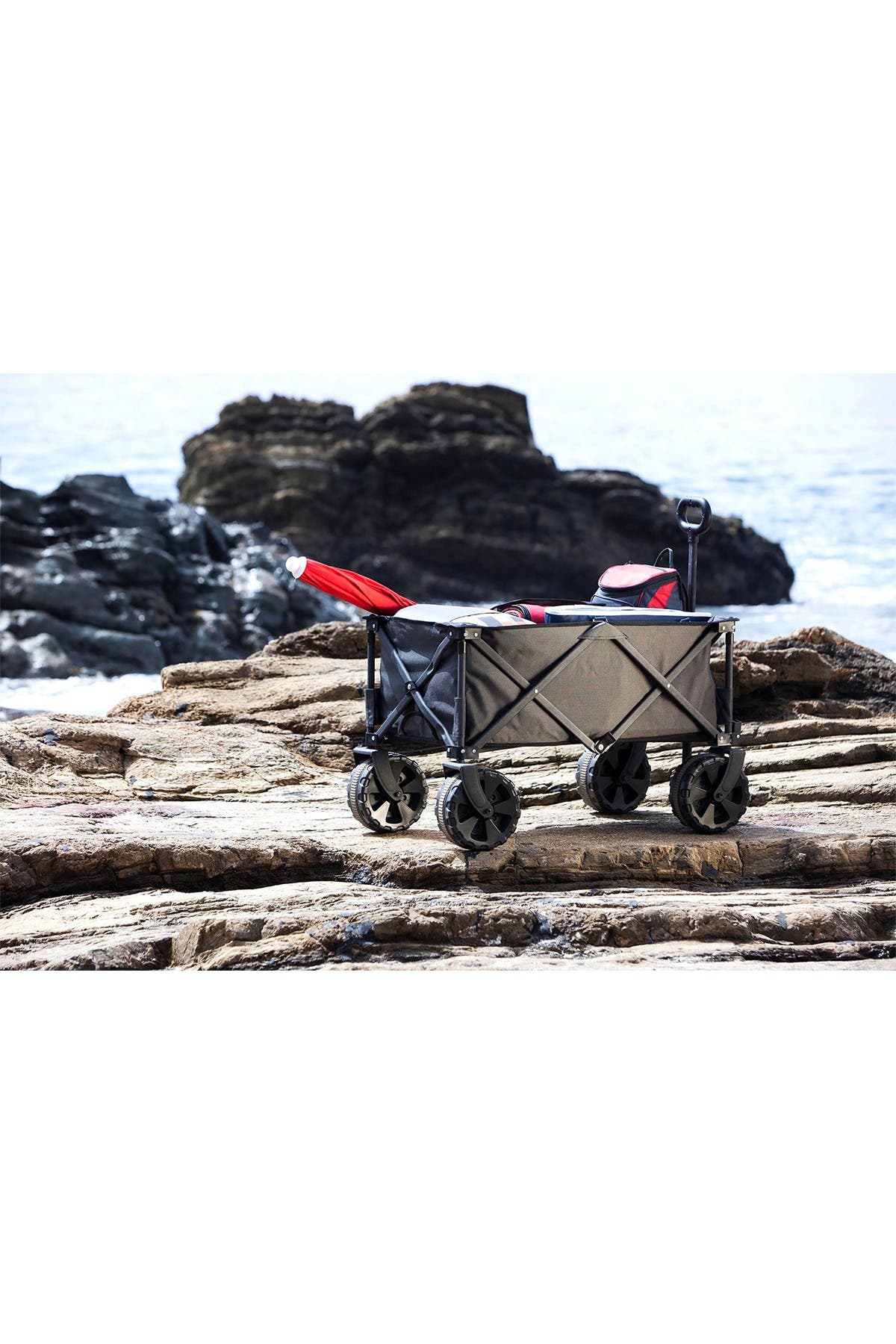 Picnic Time Adventure Wagon With All Terrain Wheels In Grey