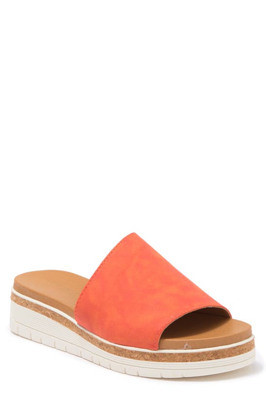 Adrienne Vittadini Provence Platform Slide Sandal In Tangerine