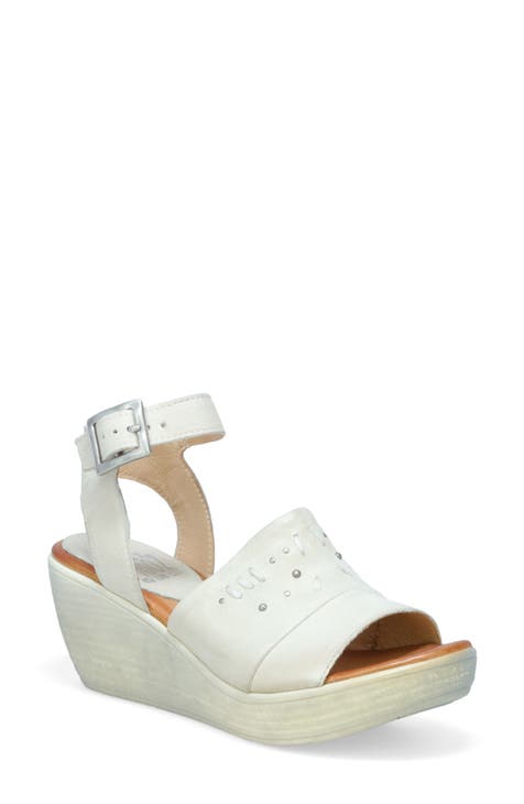 Striking Wedge Sandal (Women)