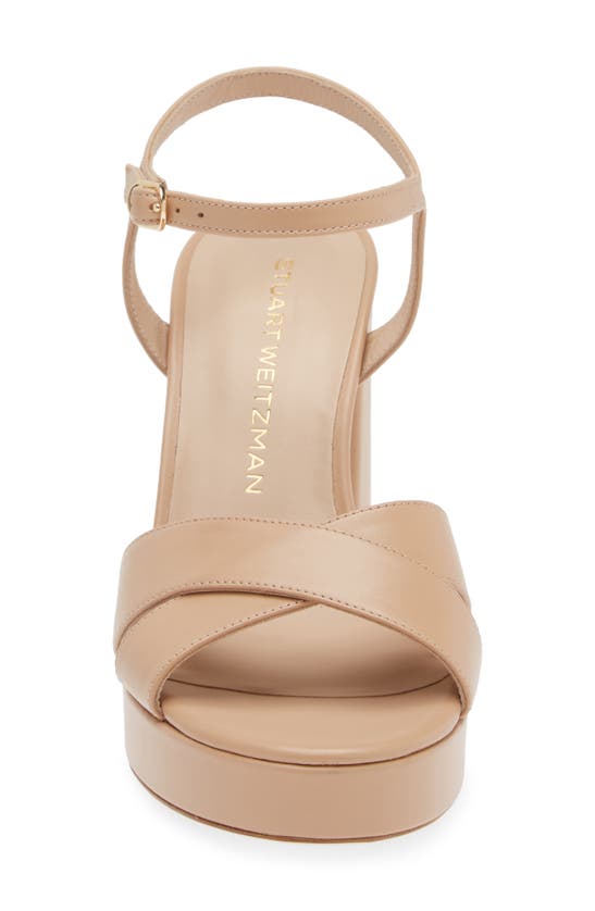 Stuart Weitzman Dayna Leather Crisscross Platform Sandals In Adobe