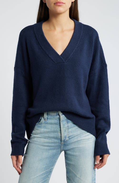 Treasure & Bond Oversize V-neck Sweater In Navy Blazer